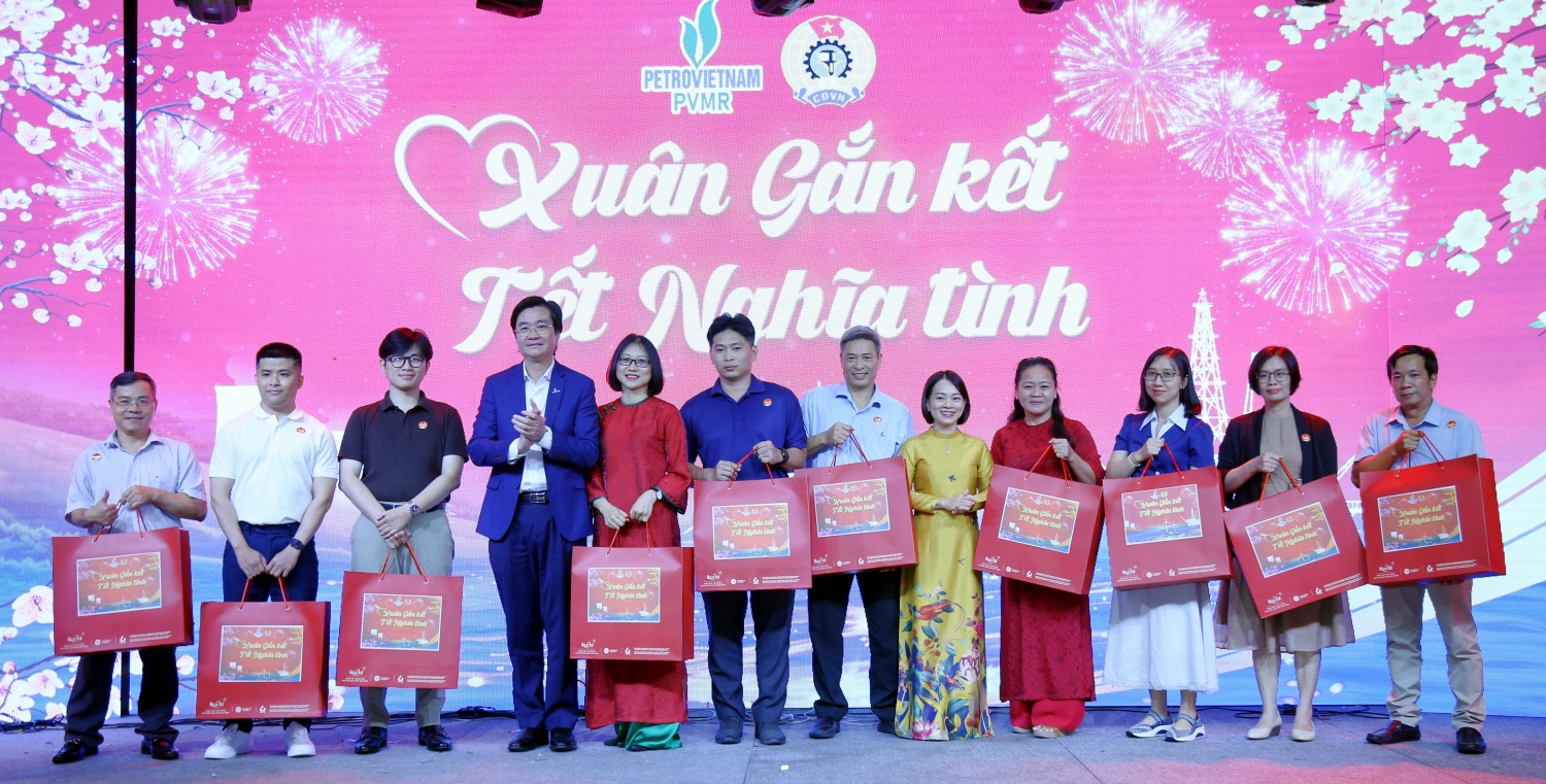 “Petrovietnam: Xuân Gắn kết - Tết Nghĩa tình” tại PVMR năm 2026: Ấm áp nghĩa tình, trọn vẹn Tết đoàn viên
