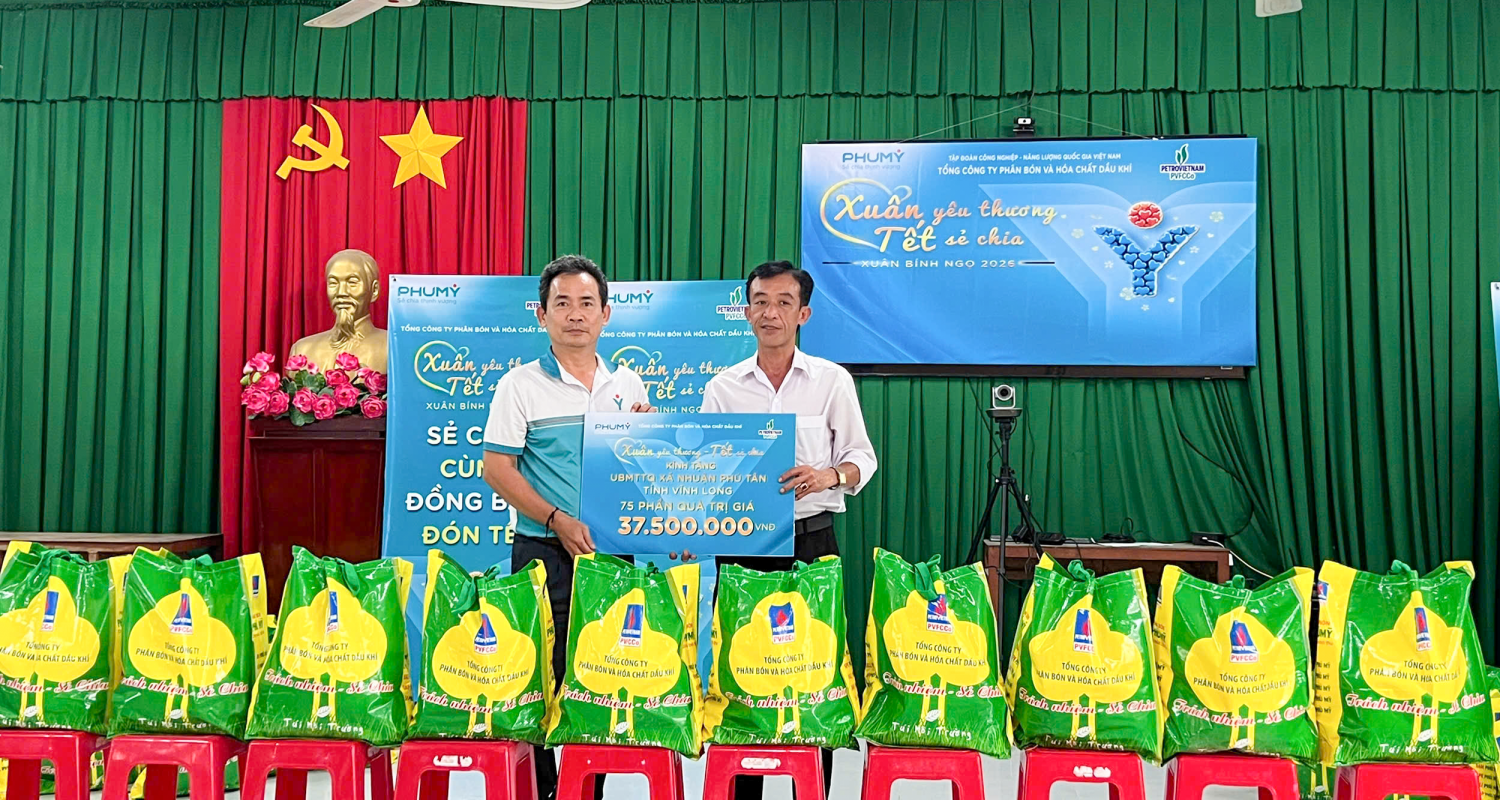 PVFCCo – Phú Mỹ mang Tết đến với hơn 16.000 hộ gia đình khó khăn trên cả nước PVFCCo – Phú Mỹ mang Tết đến với hơn 16.000 hộ gia đình khó khăn trên cả nước
