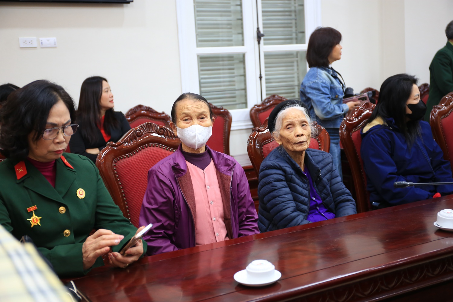 Hội CCB Petrovietnam trao 50 phần quà Tết cho gia đình chính sách tại xã Thạch Thất Hội CCB Petrovietnam trao quà Tết cho gia đình chính sách tại xã Thạch Thất (Hà Nội)