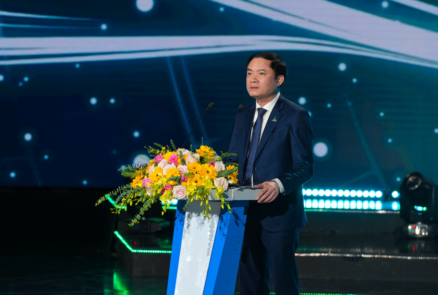 [Chùm ảnh] Mạch nguồn tri thức - STEM Innovation Petrovietnam