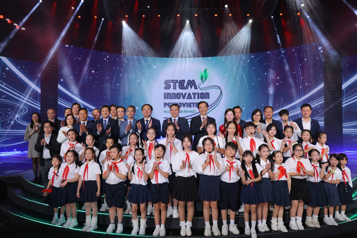 Mạch nguồn tri thức cho nhân lực khoa học - công nghệ quốc gia