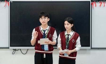 Vượt khoảng cách 2.000 km, đôi bạn trẻ cùng tiến vào chung kết Tiếng nói Xanh