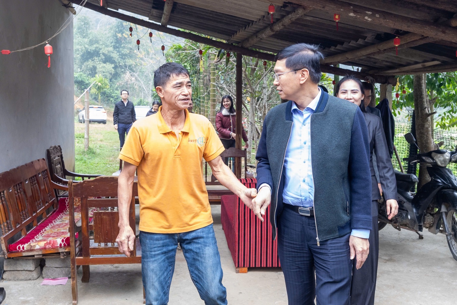 Petrovietnam đưa Tết đến với bà con Tuyên Quang Petrovietnam đưa Tết đến với bà con Tuyên Quang