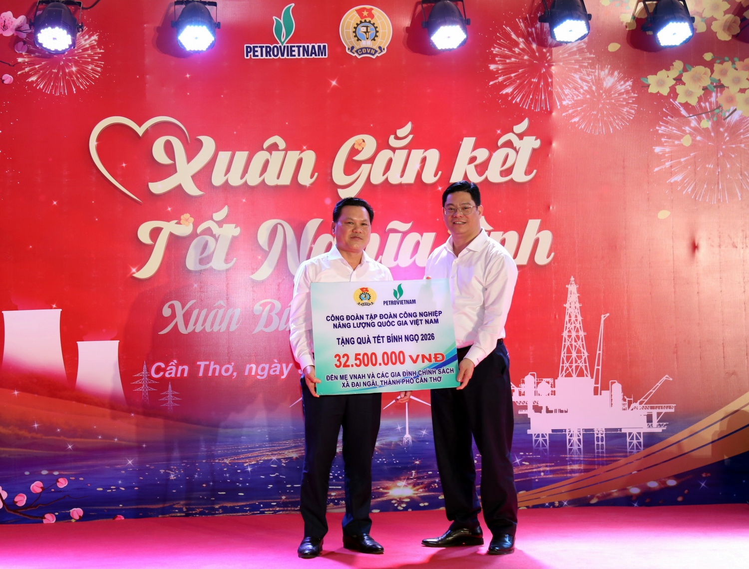 Ban QLDA Long Phú 1 tổ chức “Xuân gắn kết – Tết nghĩa tình” trên công trường dự án Ban QLDA Long Phú 1 tổ chức “Xuân gắn kết - Tết nghĩa tình” trên công trường dự án