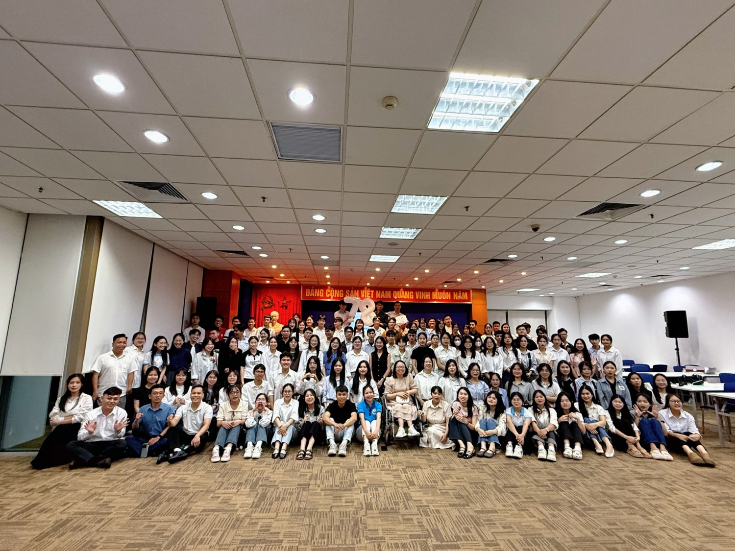 Cộng đồng Thắp Sáng Niềm Tin khu vực phía Bắc tổ chức chương trình sinh hoạt và kỷ niệm 18 năm thành lập Quỹ Cộng đồng Thắp Sáng Niềm Tin khu vực phía Bắc tổ chức chương trình sinh hoạt và kỷ niệm 18 năm thành lập Quỹ