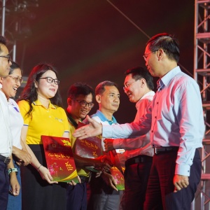 [VIDEO] Lan tỏa chương trình "Petrovietnam: Xuân Gắn kết - Tết Nghĩa tình" trên công trường chuỗi dự án khí - điện Lô B - Ô Môn