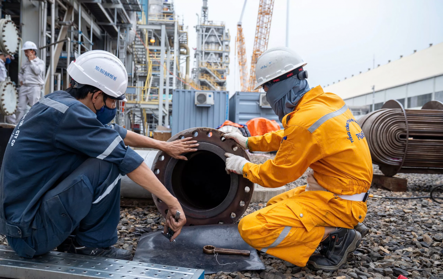 The Phu My Fertilizer Plant successfully completed its comprehensive maintenance, more than 4 days ahead of schedule, and has resumed operations at over capacity The Phu My Fertilizer Plant successfully completed its comprehensive maintenance, more than 4 days ahead of schedule, and has resumed operations at over capacity