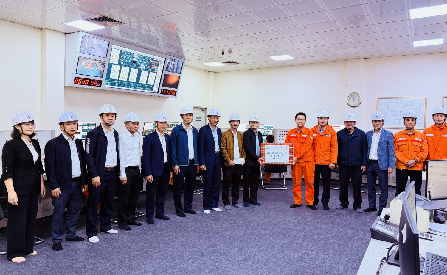 EVNGENCO1 sản xuất 2,978 tỷ kWh điện trong tháng 1/2026