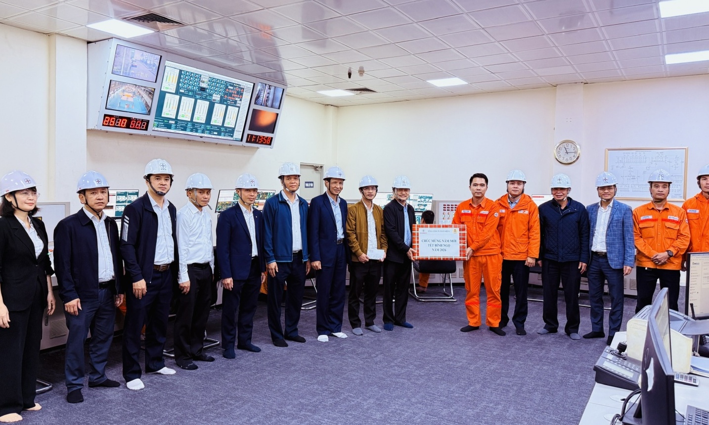 EVNGENCO1 sản xuất 2,978 tỷ kWh điện trong tháng 1/2026