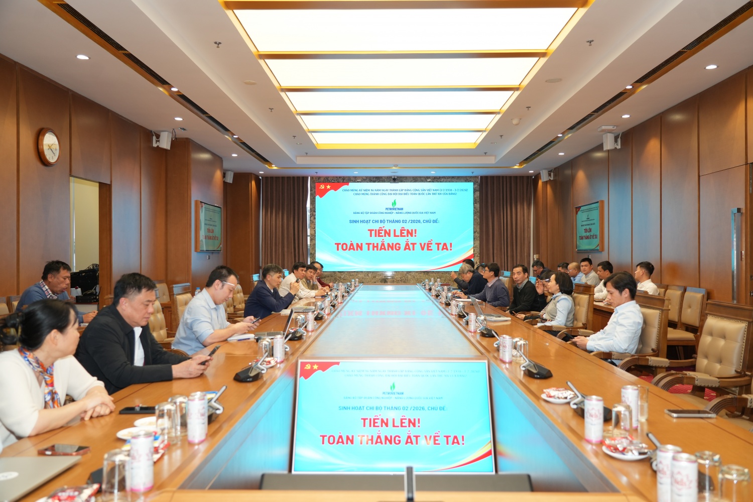 Chi bộ Thăm dò Khai thác Dầu khí.