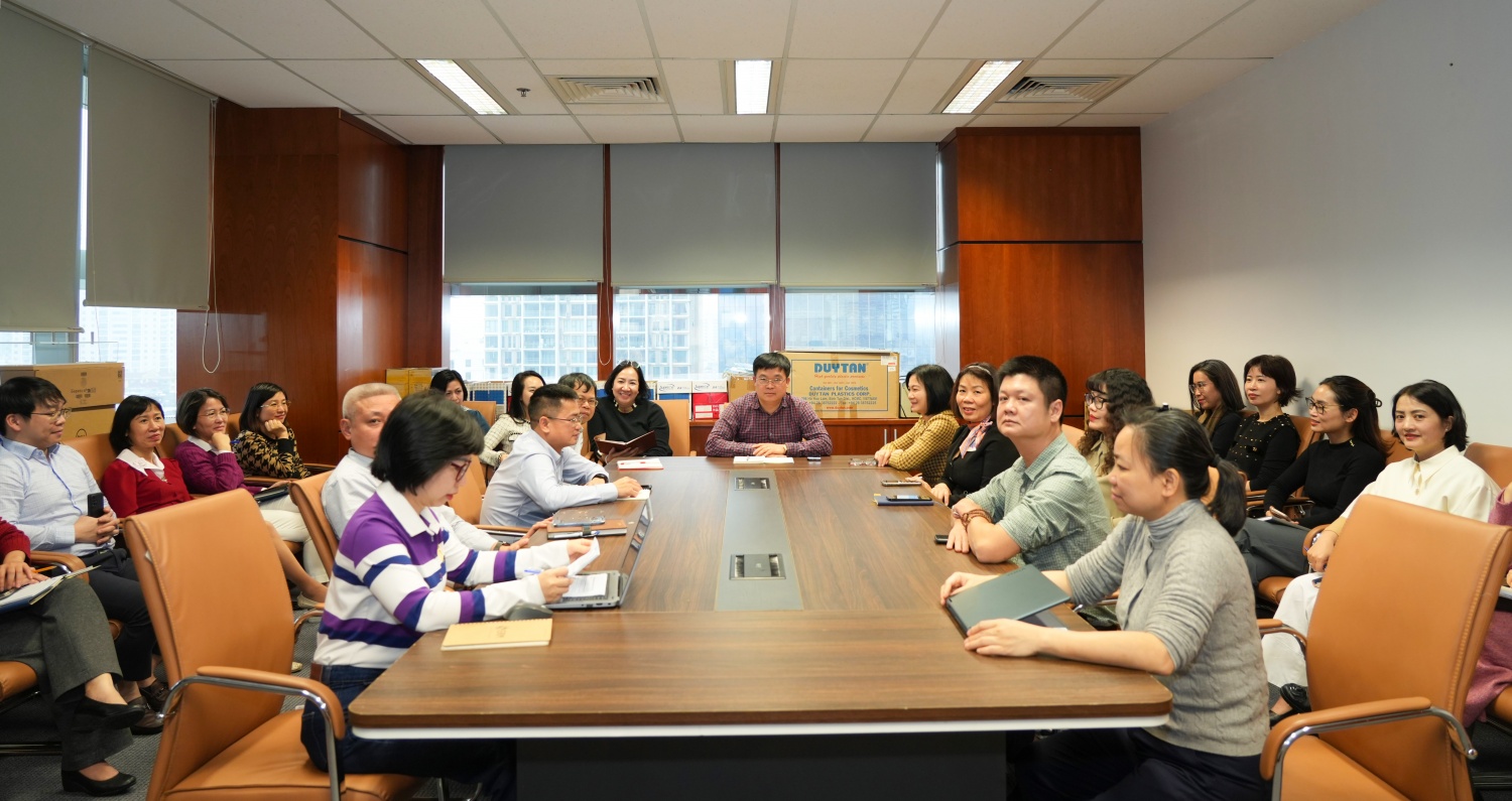 Chi bộ Ban Tài chính - Kế toán.