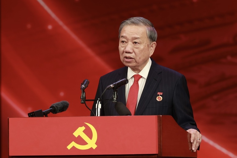 Phát biểu của Tổng Bí thư Tô Lâm tại lễ tuyên dương Bí thư Chi bộ xuất sắc và trao giải Búa liềm vàng