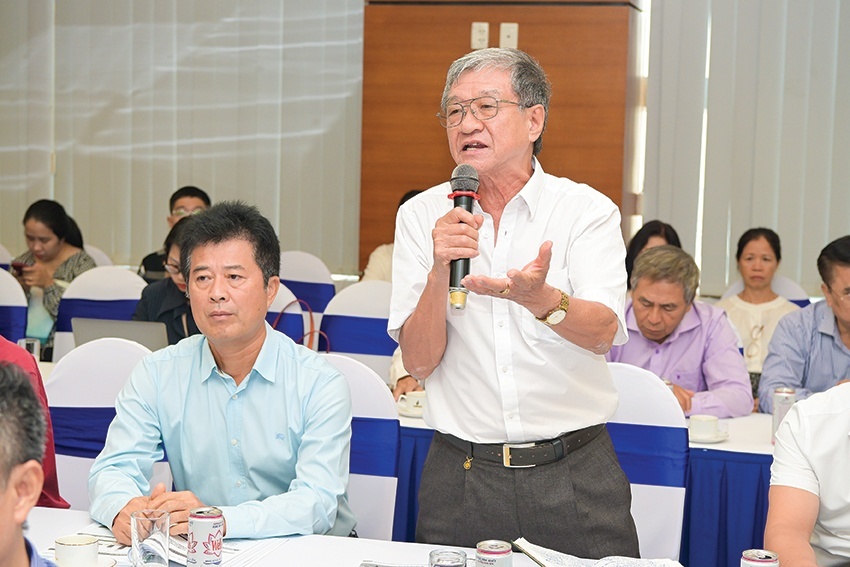 40 năm từ tấn dầu thô đầu tiên khi lòng đất không phụ lòng người! Khi lòng đất không phụ lòng người!