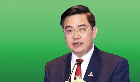 Con người và công nghệ là nền tảng phát triển