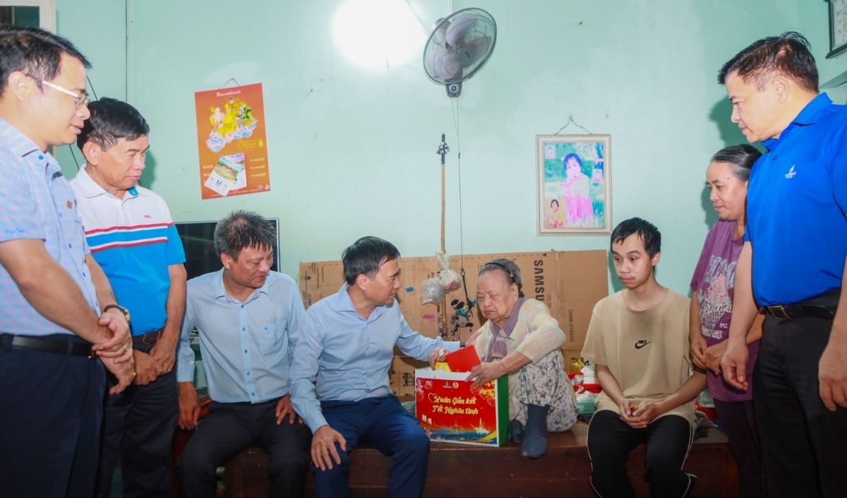 Petrovietnam mang “Xuân” đến những địa phương chịu nhiều thiệt hại do thiên tai tại Gia Lai và Khánh Hòa - Chuyên trang Petrovietnam