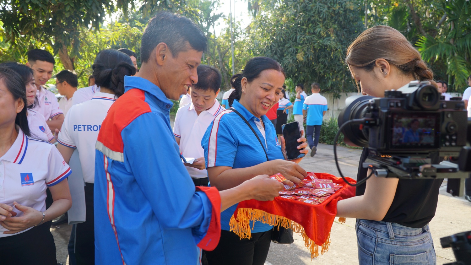 “Petrovietnam: Xuân Gắn kết - Tết Nghĩa tình” đến với người lao động PVOIL khu vực Tây Nam bộ