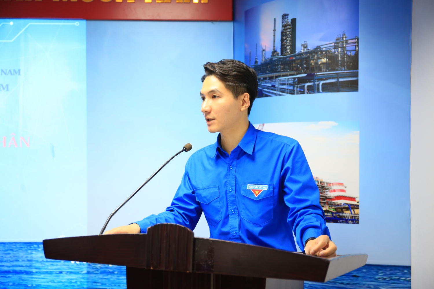 Đoàn Thanh niên Petrovietnam thăm, tặng quà Tết cho đoàn viên thanh niên PetroCons Đoàn Thanh niên Petrovietnam thăm, tặng quà Tết cho đoàn viên, thanh niên PETROCONs