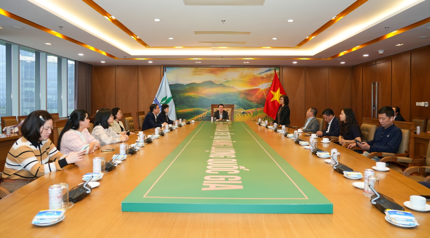 Petrovietnam gặp mặt, tri ân chia tay cán bộ về nghỉ hưu theo chế độ Petrovietnam gặp mặt, tri ân chia tay cán bộ về nghỉ hưu theo chế độ