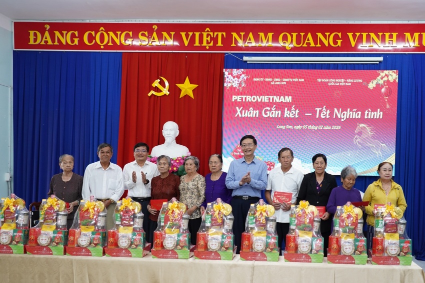 Petrovietnam lan tỏa  “Xuân gắn kết – Tết nghĩa tình” tại TP.HCM