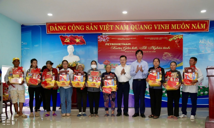 Petrovietnam lan tỏa  “Xuân gắn kết – Tết nghĩa tình” tại TP.HCM
