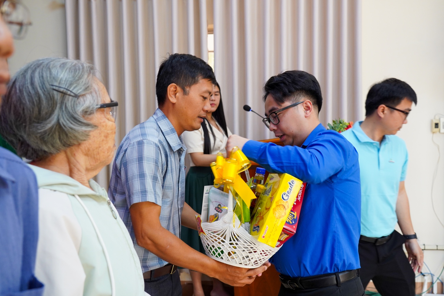 Petrovietnam lan tỏa  “Xuân gắn kết – Tết nghĩa tình” tại TP.HCM