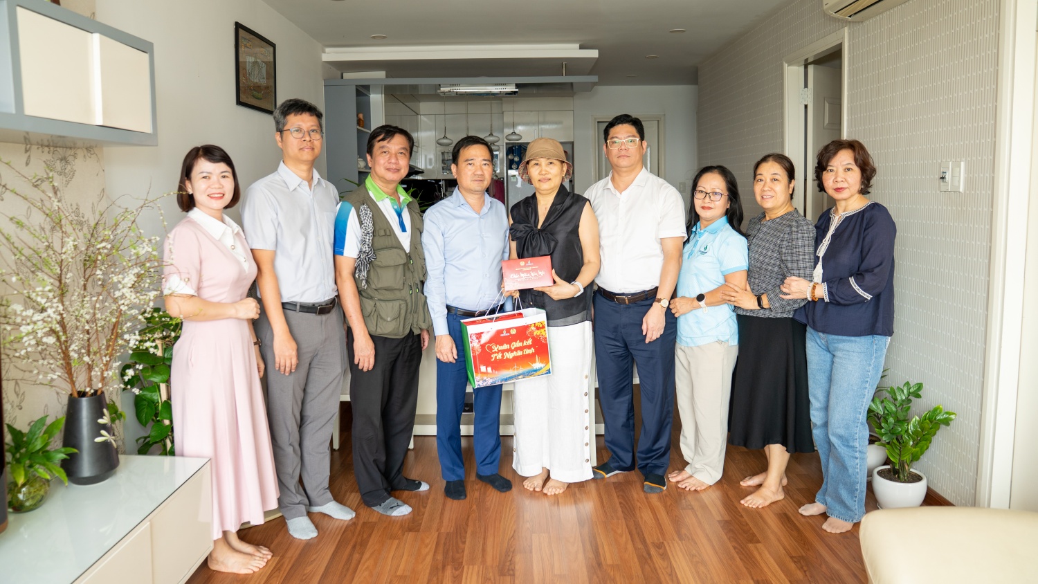 Công đoàn Petrovietnam trao gửi nghĩa tình tới người lao động khó khăn dịp Tết Công đoàn Petrovietnam trao gửi nghĩa tình tới người lao động khó khăn dịp Tết