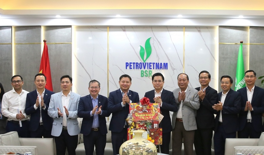 Lãnh đạo tỉnh Quảng Ngãi thăm, chúc Tết CBCNV BSR dịp Tết Nguyên đán Bính Ngọ