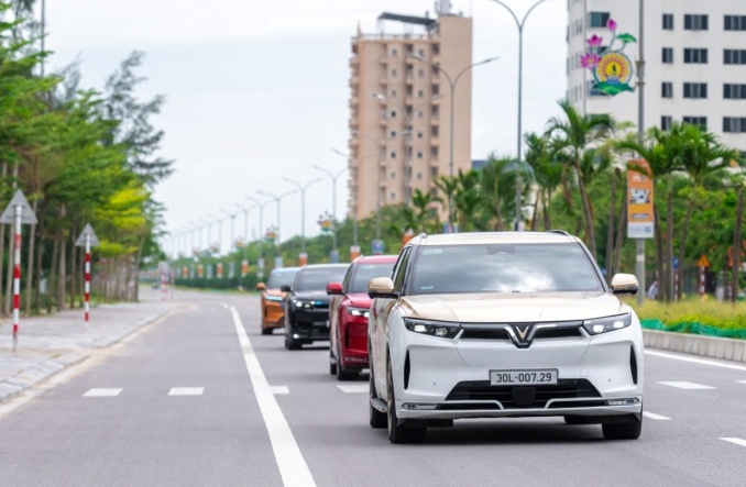 Chủ xe chấm điểm VF 9 sau 1 tháng “thực chiến”: Trải nghiệm không thua gì xe siêu sang giá gấp 5-7 lần