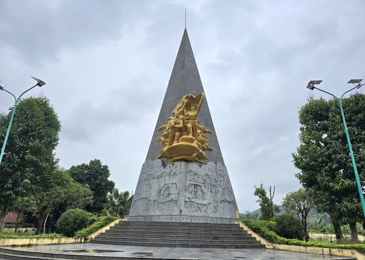 Petrovietnam mang không khí Tết về Phú Thọ Petrovietnam lan tỏa hơi ấm mùa Xuân về Đất Tổ