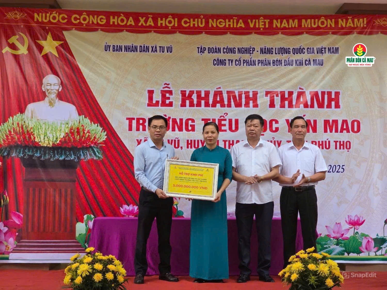 Petrovietnam mang không khí Tết về Phú Thọ Petrovietnam mang không khí Tết về Phú Thọ