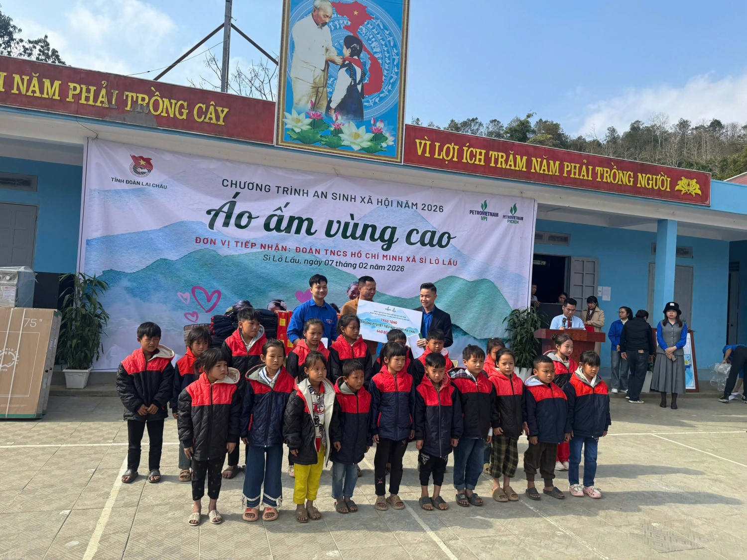 Đoàn thanh niên VPI Đoàn thanh niên PVChem 