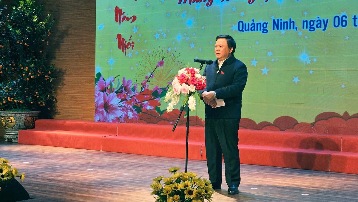 TKV chăm lo Tết cho người lao động