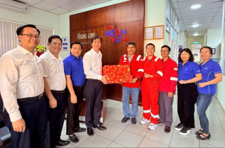 Công đoàn Petrovietnam thăm và động viên người lao động trực Tết tại HL-HV JOC