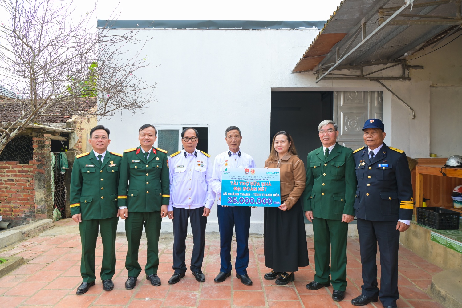 Petrovietnam/PVFCCo – Phú Mỹ lan tỏa nghĩa tình, chăm lo Tết cho người dân và cựu chiến binh khó khăn Petrovietnam/PVFCCo – Phú Mỹ lan tỏa nghĩa tình, chăm lo Tết cho người dân và cựu chiến binh khó khăn