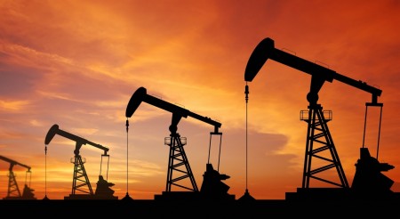 Giá dầu hôm nay (19/8): Chạm mức cao nhất trong gần ba tuần
