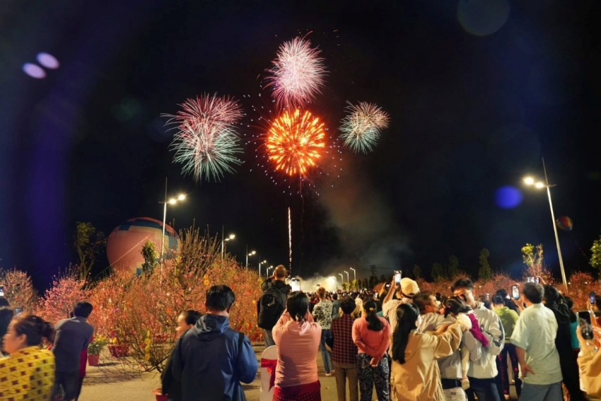 Cần Giờ đón Tết sớm: Hơn 10.000 du khách đổ về khai hội Green Paradise Tet Fest