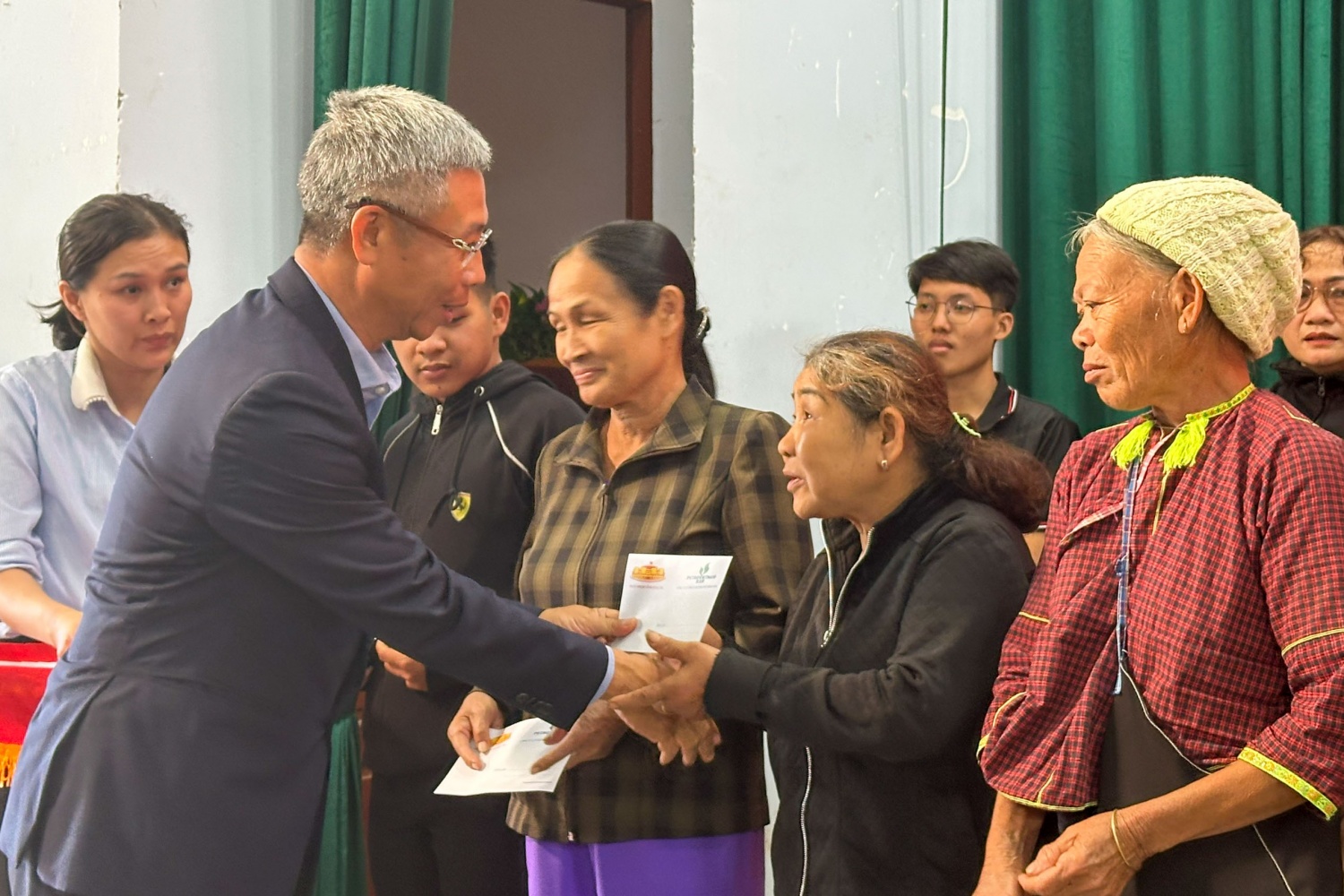 BSR lan tỏa yêu thương với chương trình “Tết vì người nghèo 2026” BSR lan tỏa yêu thương với chương trình “Tết vì người nghèo 2026”