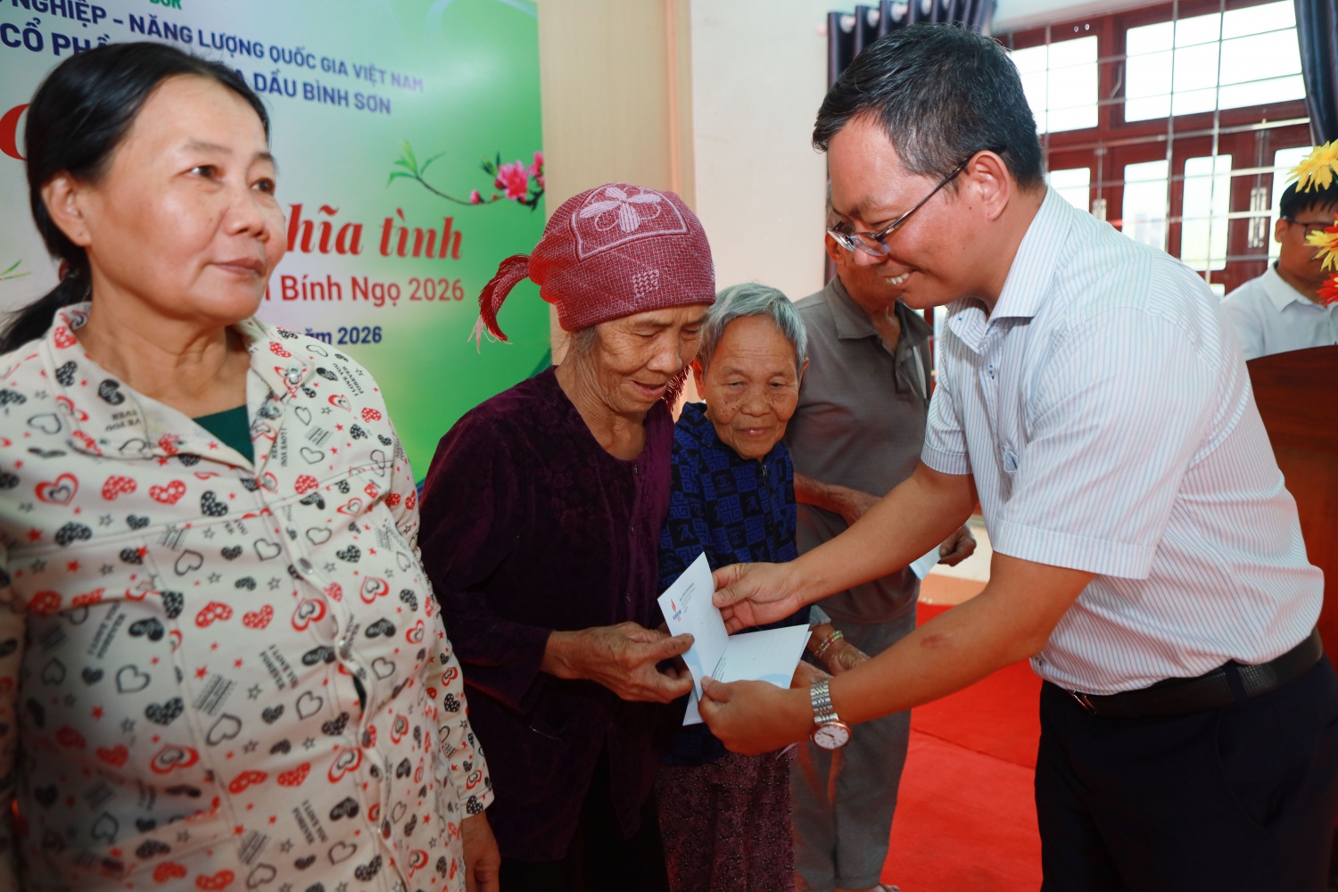BSR lan tỏa yêu thương với chương trình “Tết vì người nghèo 2026” BSR lan tỏa yêu thương với chương trình “Tết vì người nghèo 2026”