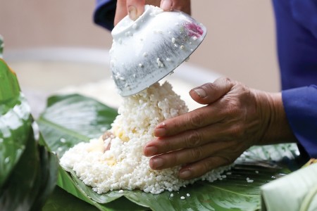 Giữ hồn cốt bánh chưng “tiến vua” nơi đất Tổ