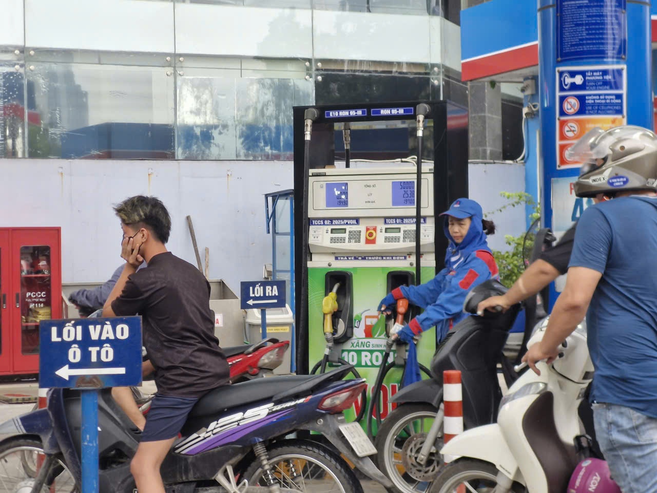 Năm 2025, cả nước có 252 doanh nghiệp phân phối xăng dầu hoạt động