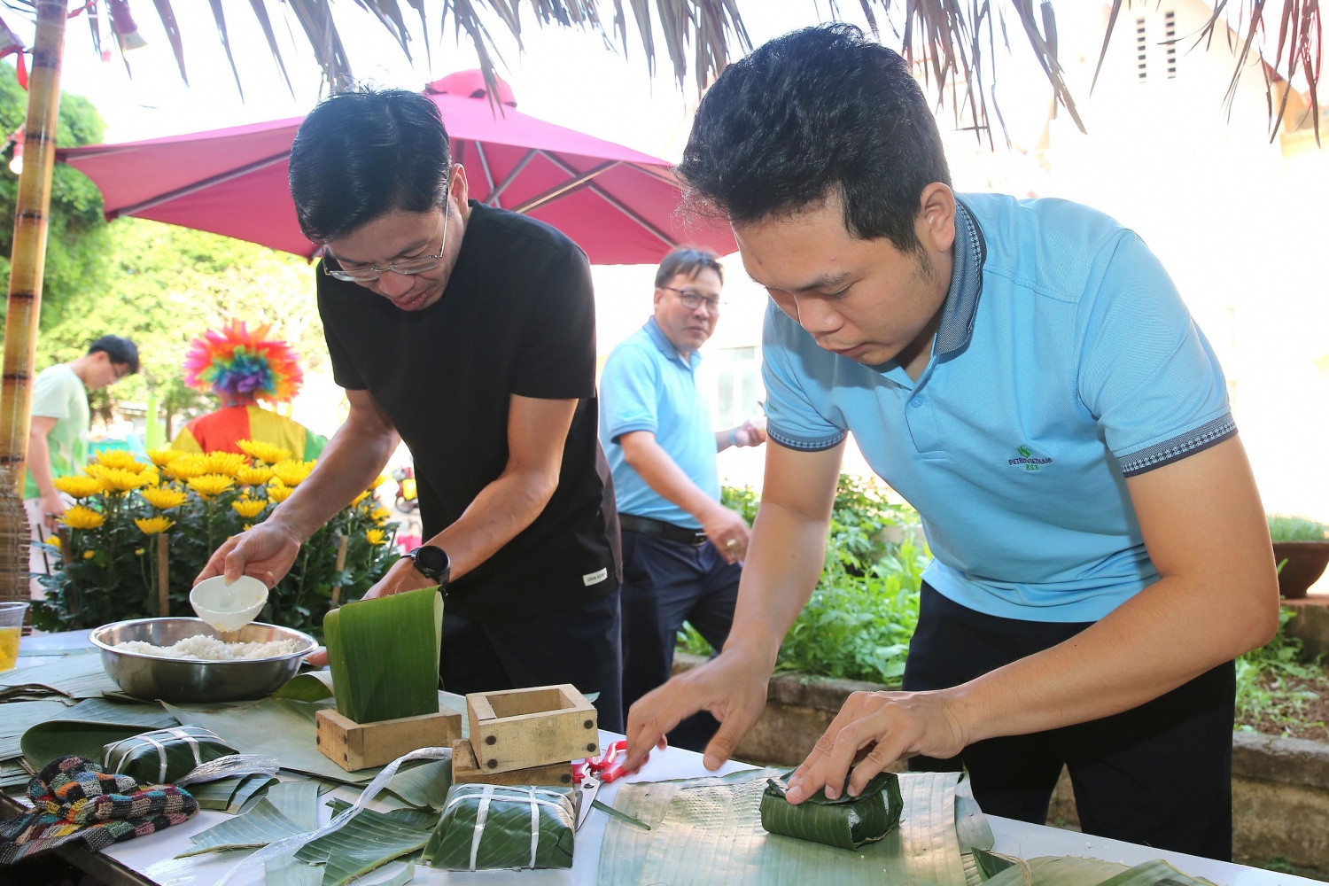 BSR tổ chức chương trình “Bánh chưng xanh”, gửi trọn hương Tết đến người lao động