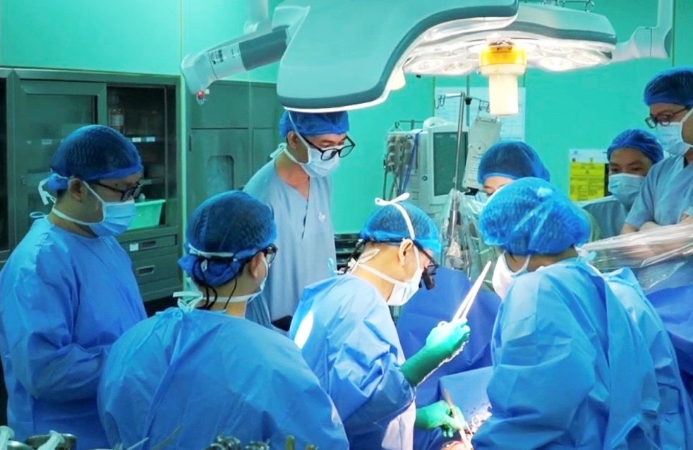 Quỹ Chạm Yêu Thương và hành trình đồng hành hồi sinh trái tim cho cậu bé 15 tuổi