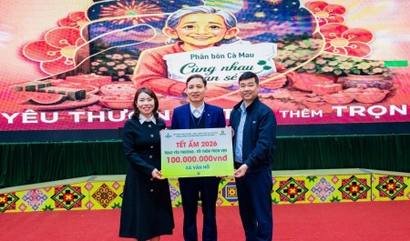 Phân bón Cà Mau mang “Tết Ấm 2026” về với đồng bào vùng cao Vân Hồ