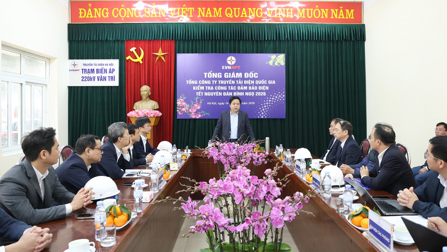 EVNNPT bảo đảm truyền tải điện an toàn, liên tục, ổn định dịp Tết Bính Ngọ 2026