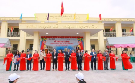 Món quà xuân ý nghĩa từ BIENDONG POC
