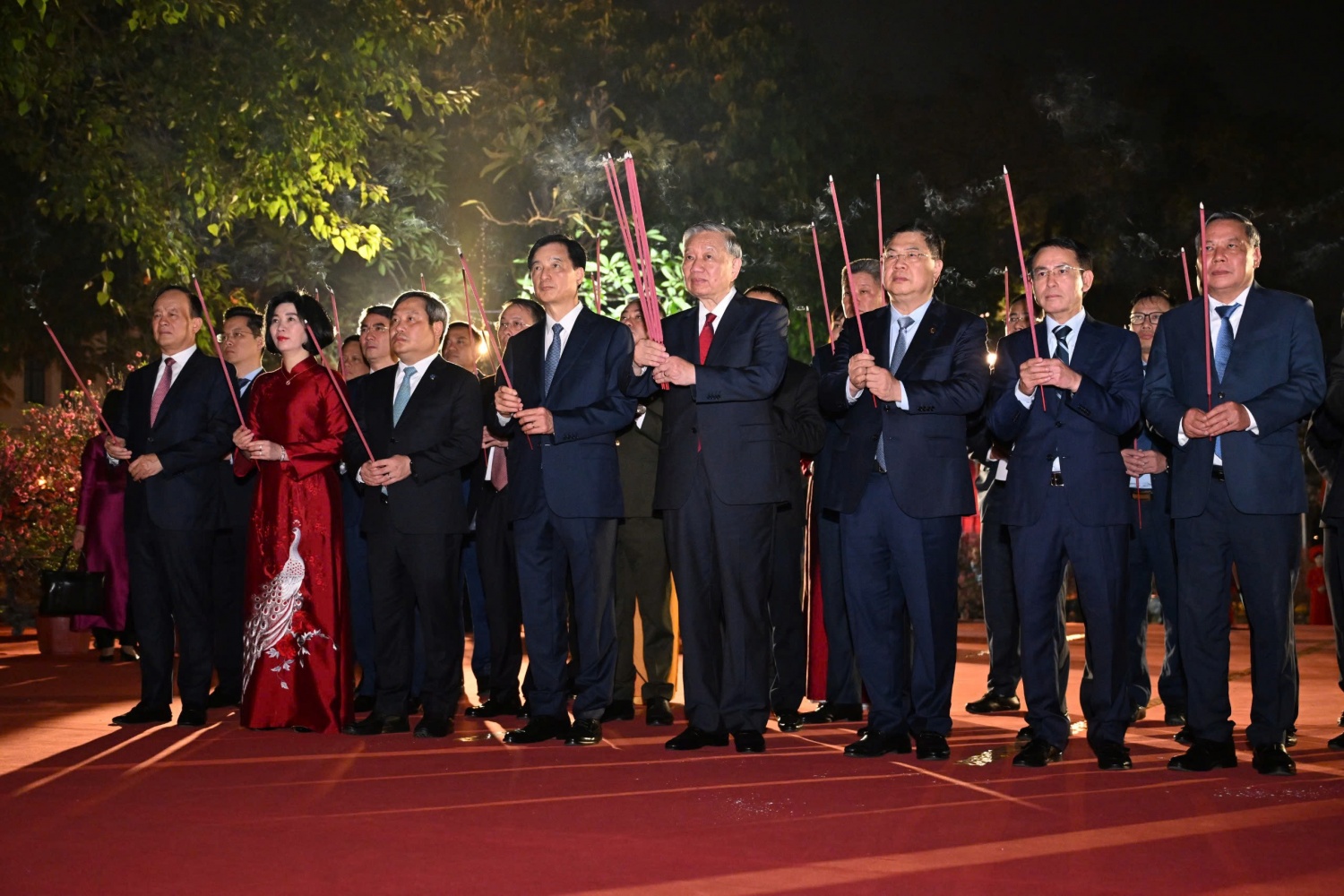 Tổng Bí thư Tô Lâm chúc Tết Đảng bộ, chính quyền và nhân dân Thủ đô