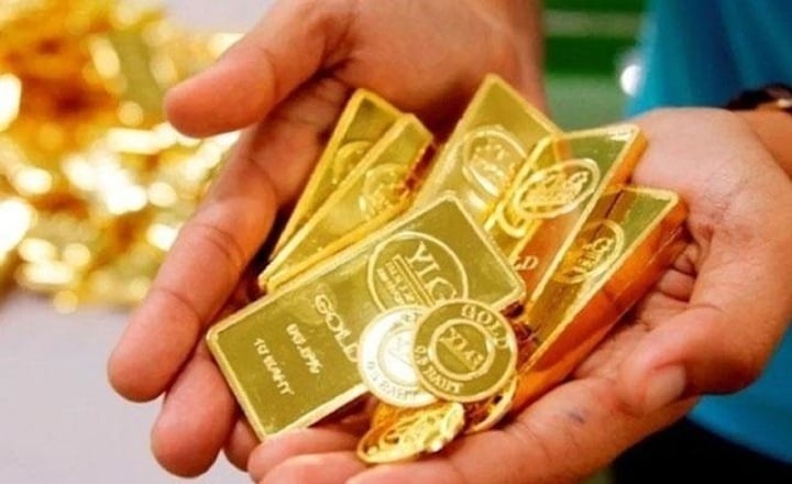 Mua vàng để "phòng thủ" cho danh mục năm ngựa?