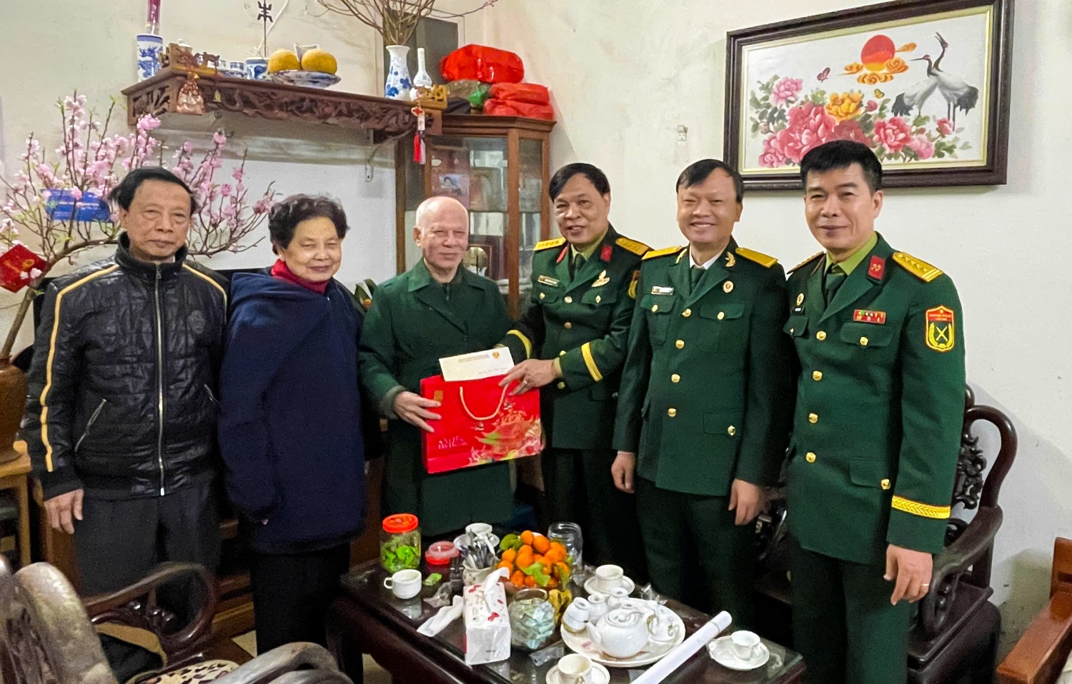 Hội CCB Petrovietnam lan tỏa nghĩa tình, thắp sáng mùa Xuân Bính Ngọ 2026 Hội CCB Petrovietnam lan tỏa nghĩa tình, thắp sáng mùa Xuân Bính Ngọ 2026