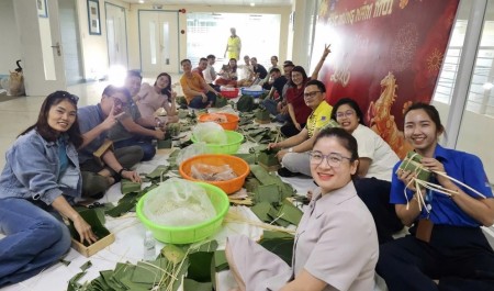 PV Shipyard gói bánh chưng, giữ nếp nhà, giữ tình Xuân