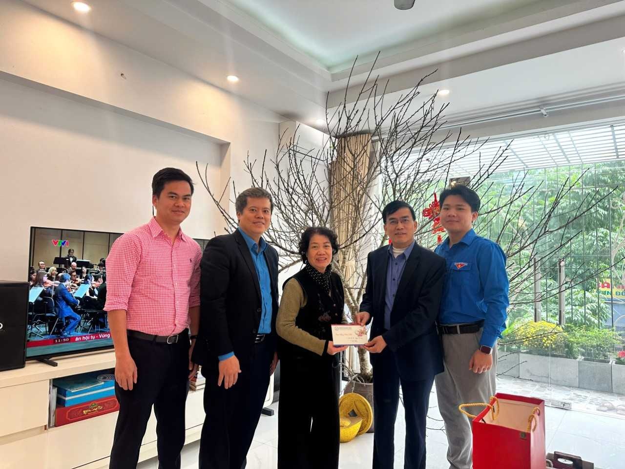 Trường Quản trị kinh doanh - TKV